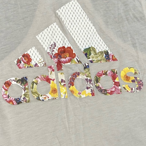 NWT Adidas Floral Ess Tank beige gray Small S - Picture 9 of 11
